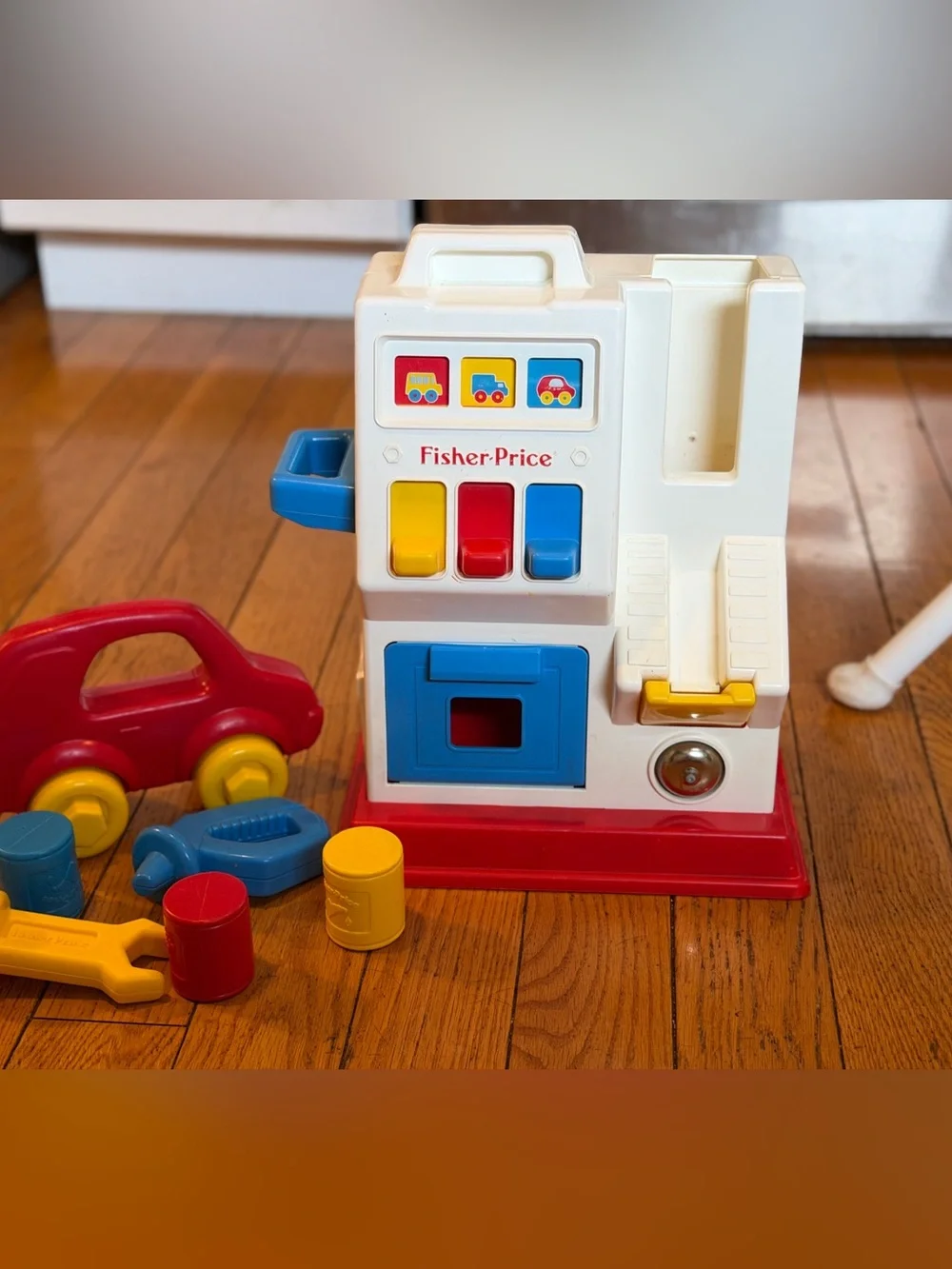 Fisher-Price vintage, rare gas station